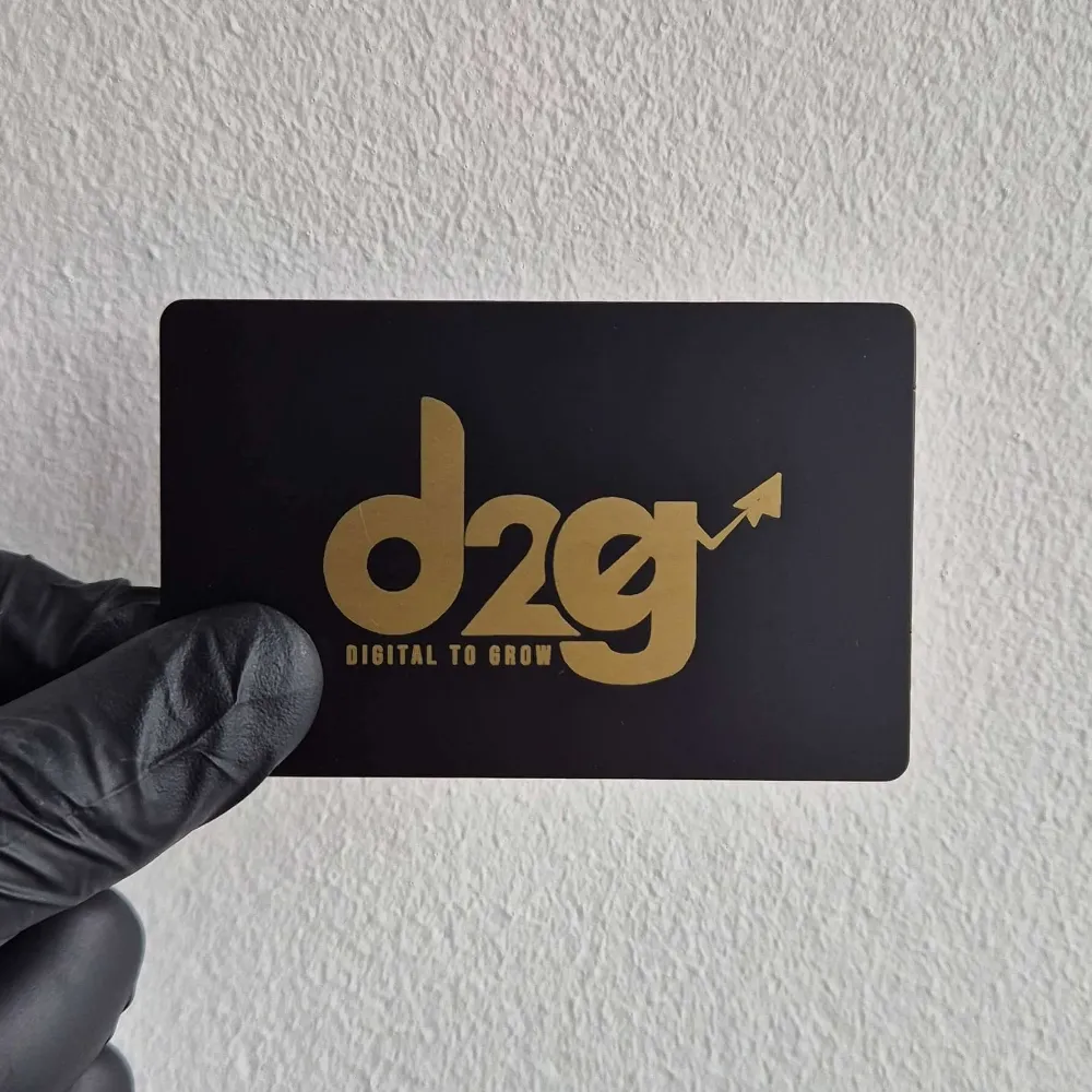 Bazzcards in use
